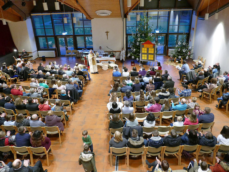 Kinderchristmette mit Krippenspiel (Foto: Karl-Franz Thiede)